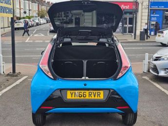 TOYOTA AYGO AUTOMATIC 1.0 VVT-i x-cite Hatchback 5dr Petrol x-shift Euro 6 (