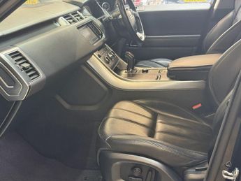 LAND ROVER RANGE ROVER SPORT 3.0 SD V6 HSE SUV 5dr Diesel Auto 4WD Euro 6 (s/s) (306 ps)