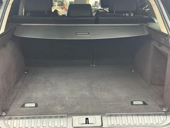 LAND ROVER RANGE ROVER SPORT 3.0 SD V6 HSE SUV 5dr Diesel Auto 4WD Euro 6 (s/s) (306 ps)