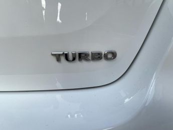 VAUXHALL MOKKA X 1.4i Turbo Design Nav SUV 5dr Petrol Auto Euro 6 (140 ps)