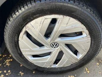 VOLKSWAGEN ID.4 Pro Performance 77kWh Life SUV 5dr Electric Auto (204 ps)