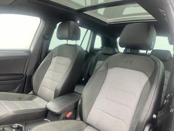 VOLKSWAGEN TIGUAN 2.0 TDI BlueMotion Tech R-Line SUV 5dr Diesel DSG 4Motion Euro 6