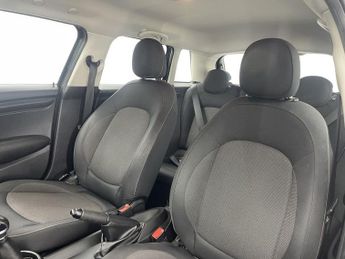 MINI HATCH 1.5 Cooper Hatchback 5dr Petrol Auto Euro 6 (s/s) (136 ps)