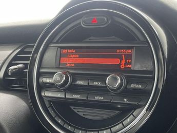 MINI HATCH 1.5 Cooper Hatchback 5dr Petrol Auto Euro 6 (s/s) (136 ps)