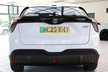 MG 1100 51kWh SE Hatchback 5dr Electric Auto (170 ps)