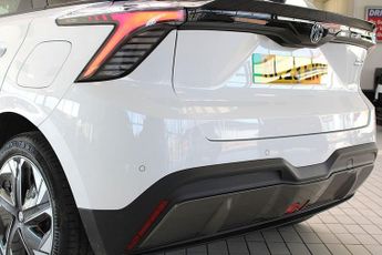 MG 1100 51kWh SE Hatchback 5dr Electric Auto (170 ps)