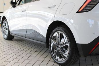 MG 1100 51kWh SE Hatchback 5dr Electric Auto (170 ps)