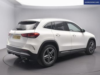 MERCEDES-BENZ GLA CLASS 1.3 GLA180 AMG Line SUV 5dr Petrol 7G-DCT Euro 6 (s/s) (136 ps)