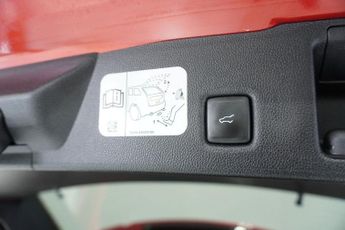 FORD KUGA 2.5 EcoBoost Duratec 14.4kWh Titanium SUV 5dr Petrol Plug-in Hyb