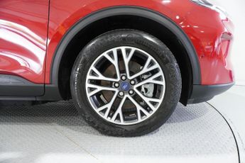 FORD KUGA 2.5 EcoBoost Duratec 14.4kWh Titanium SUV 5dr Petrol Plug-in Hyb