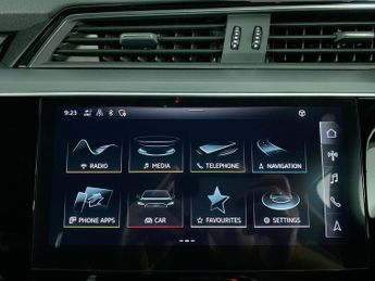 AUDI E-TRON 50 Technik SUV 5dr Electric Auto quattro 71.2kWh (11kW Charger) 