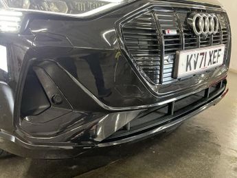 AUDI E-TRON 50 Black Edition SUV 5dr Electric Auto quattro 71.2kWh (11kW Cha