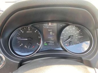 NISSAN QASHQAI 1.6 dCi Tekna SUV 5dr Diesel XTRON 2WD Euro 6 (s/s) (130 ps)