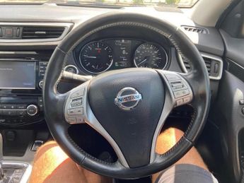 NISSAN QASHQAI 1.6 dCi Tekna SUV 5dr Diesel XTRON 2WD Euro 6 (s/s) (130 ps)
