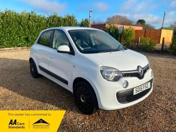 Renault Twingo 1.0 SCe Play Hatchback 5dr Petrol Manual Euro 6 (70 ps)