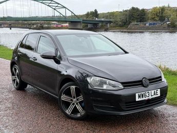 Volkswagen Golf TDi 1.6 TDI BlueMotion Tech SE Hatchback 5dr Diesel Manual Euro 5 (s