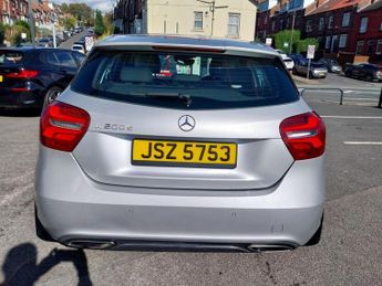 MERCEDES-BENZ A-CLASS 2.1 A200d Sport (Premium) Hatchback 5dr Diesel 7G-DCT Euro 6 (s/