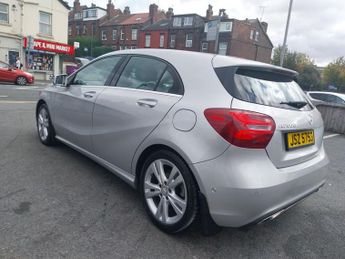 MERCEDES-BENZ A-CLASS 2.1 A200d Sport (Premium) Hatchback 5dr Diesel 7G-DCT Euro 6 (s/