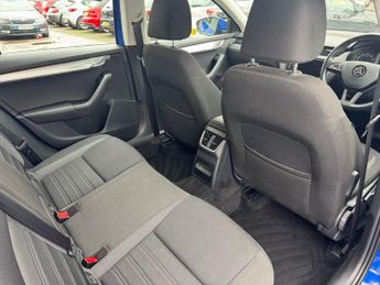 SKODA OCTAVIA 1.5 TSI GPF ACT SE Estate 5dr Petrol DSG Euro 6 (s/s) (150 ps)