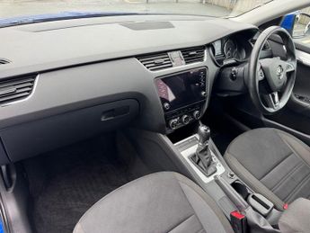 SKODA OCTAVIA 1.5 TSI GPF ACT SE Estate 5dr Petrol DSG Euro 6 (s/s) (150 ps)