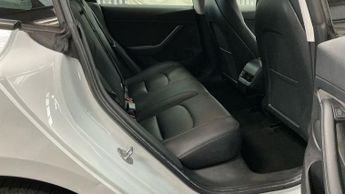 TESLA Model 3 (Dual Motor) Long Range Saloon 4dr Electric Auto 4WDE (346 ps)