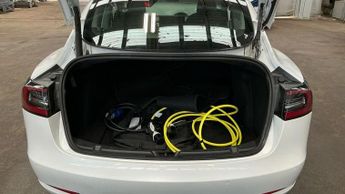 TESLA Model 3 (Dual Motor) Long Range Saloon 4dr Electric Auto 4WDE (346 ps)