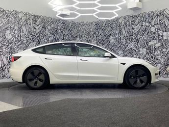 TESLA Model 3 (Dual Motor) Long Range Saloon 4dr Electric Auto 4WDE (346 ps)