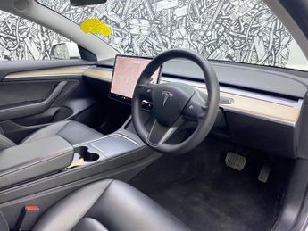 TESLA Model 3 (Dual Motor) Long Range Saloon 4dr Electric Auto 4WDE (346 ps)