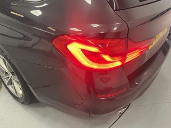 BMW 5 SERIES 2.0 520d SE Touring 5dr Diesel Auto Euro 6 (s/s) (190 ps) - AA I