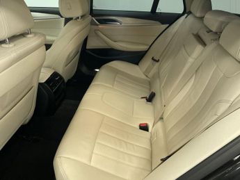 BMW 5 SERIES 2.0 520d SE Touring 5dr Diesel Auto Euro 6 (s/s) (190 ps) - AA I