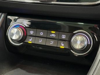 MG MG ZS 44.5kWh Exclusive SUV 5dr Electric Auto (143 ps)