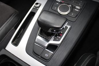AUDI Q5 2.0 TDI S line SUV 5dr Diesel S Tronic quattro Euro 6 (s/s) (190