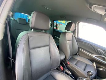 VAUXHALL ZAFIRA TOURER 1.4i Turbo SRi Nav MPV 5dr Petrol Manual Euro 6 (140 ps)