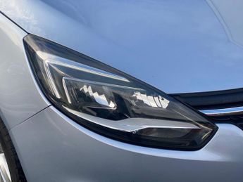 VAUXHALL ZAFIRA TOURER 1.4i Turbo SRi Nav MPV 5dr Petrol Manual Euro 6 (140 ps)