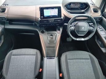 PEUGEOT e-Rifter 50kWh GT Long MPV 5dr Electric Auto (7.4kW Charger) (136 ps).*7 