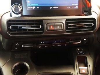 PEUGEOT e-Rifter 50kWh GT Long MPV 5dr Electric Auto (7.4kW Charger) (136 ps).*7 