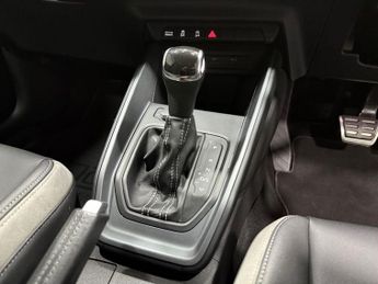 AUDI A1 1.5 TFSI 35 S line Contrast Edition Sportback 5dr Petrol S Troni