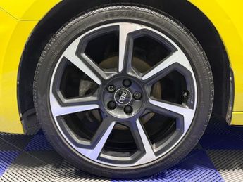 AUDI A1 1.5 TFSI 35 S line Contrast Edition Sportback 5dr Petrol S Troni