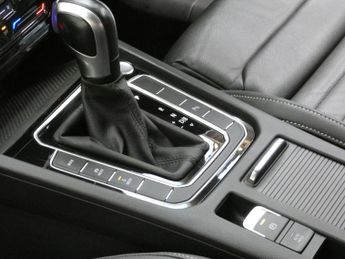 VOLKSWAGEN PASSAT 1.4 TSI 13kWh GTE Advance Estate 5dr Petrol Plug-in Hybrid DSG E