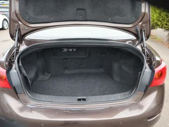 INFINITI Q50 3.5h V6 S Saloon 4dr Petrol Hybrid Auto AWD Euro 5 (s/s) (364 ps