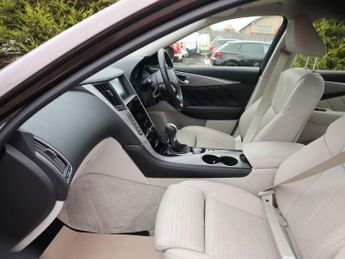 INFINITI Q50 3.5h V6 S Saloon 4dr Petrol Hybrid Auto AWD Euro 5 (s/s) (364 ps