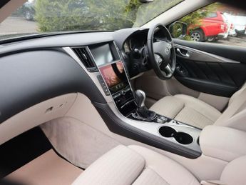 INFINITI Q50 3.5h V6 S Saloon 4dr Petrol Hybrid Auto AWD Euro 5 (s/s) (364 ps