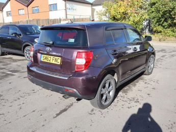TOYOTA URBAN CRUISER 1.4 D-4D SUV 5dr Diesel Manual 4WD Euro 5 (90 ps)