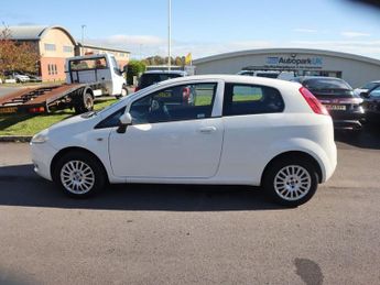 FIAT GRANDE PUNTO 1.4 Sound Hatchback 3dr Petrol Manual Euro 4 (77 bhp)