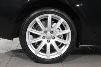 AUDI A4 AVANT 2.0 TDI SE Technik Estate 5dr Diesel Multitronic Euro 5 (s/s) (1