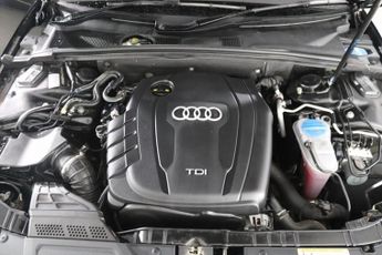 AUDI A4 AVANT 2.0 TDI SE Technik Estate 5dr Diesel Multitronic Euro 5 (s/s) (1