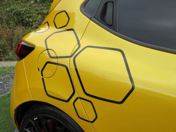 RENAULT CLIO 1.6 TCe Renaultsport Nav Trophy Hatchback 5dr Petrol EDC Euro 6 