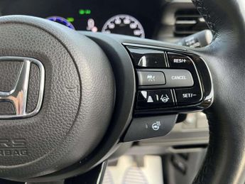 HONDA HR-V 1.5 h i-MMD Elegance CVT Euro 6 (s/s) 5dr