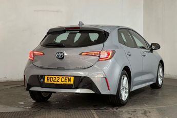 TOYOTA COROLLA 1.8 VVT-h GPF Icon Tech Hatchback 5dr Petrol Hybrid CVT Euro 6 (