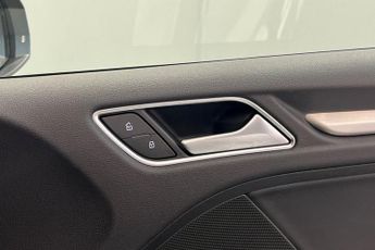 AUDI A3 1.5 TFSI CoD 35 S line Saloon 4dr Petrol S Tronic Euro 6 (s/s) (